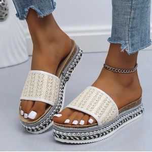 NWT Platform Slide on Detail Sandals